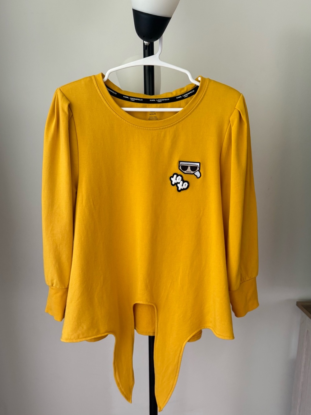 Karl Lagerfeld Paris Women’s M Tie Front Sweatshirt Logo Patch Yellow